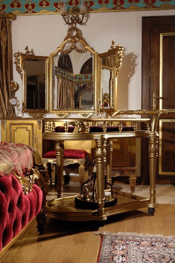 Cesme Kanuni Kervansaray Historical Hotel Eksteriør billede