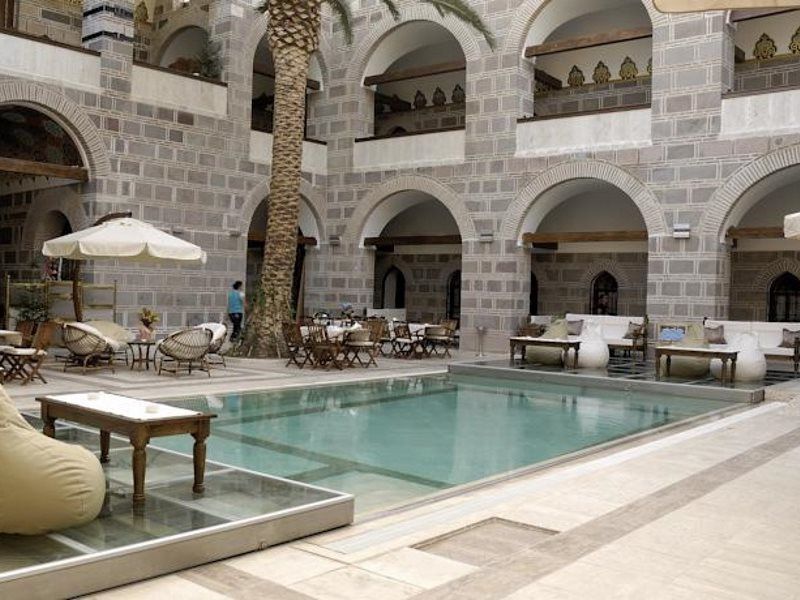Cesme Kanuni Kervansaray Historical Hotel Eksteriør billede