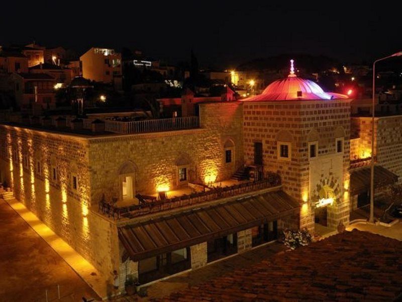 Cesme Kanuni Kervansaray Historical Hotel Eksteriør billede